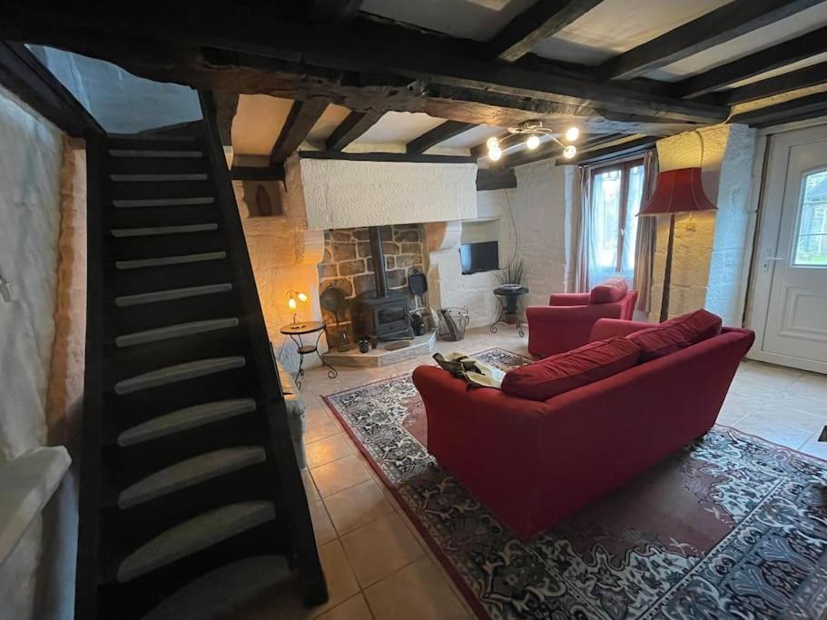 Le Petit Fleur - The Little Flower, Cosy Cottage Saint-Michel-de-Montjoie Zewnętrze zdjęcie